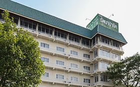 โรงแรมรัตนาปาร์ค